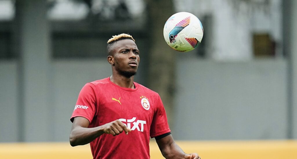 Victor Osimhen returns to Galatasaray training